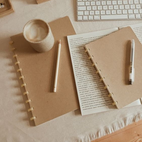 Journaling | 10 prompts to get you started